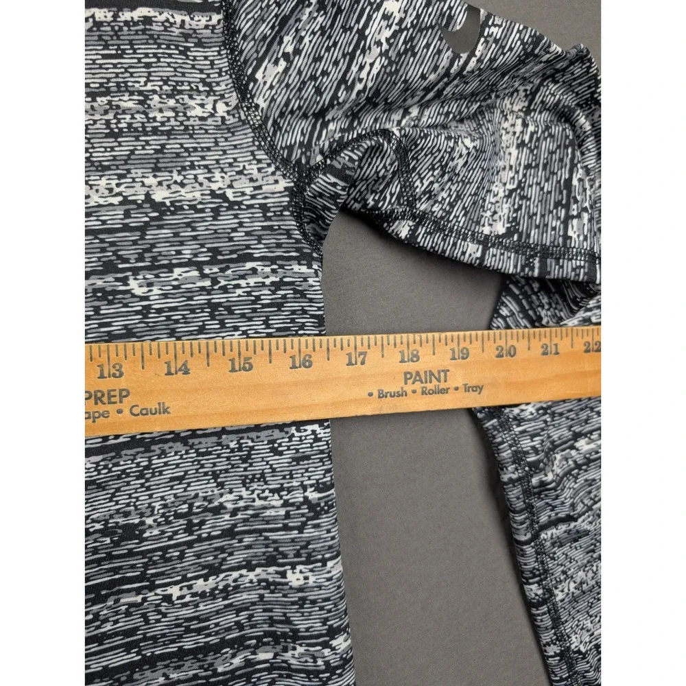 Nike Pro Dri-FIT Womens Medium 1/4 Zip Pullover Gray Black‎
